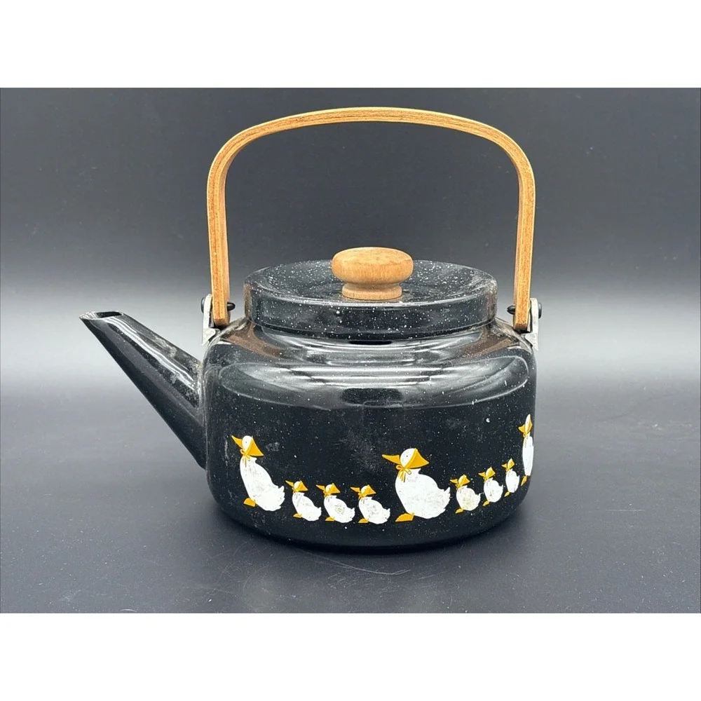 Vintage 1980s Country Duck Family Black Speckled Enamel Tea Kettle Wood Handle